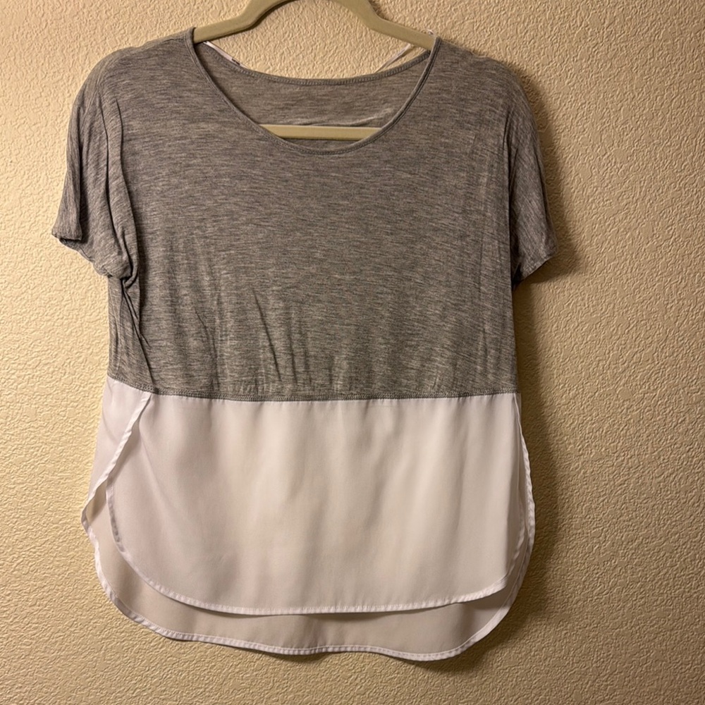 Kensie Gray and White Women's Top